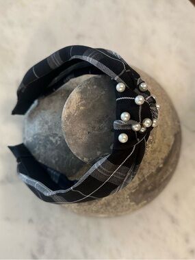 Black Plaid Pearl-Embellished Twisted Headband